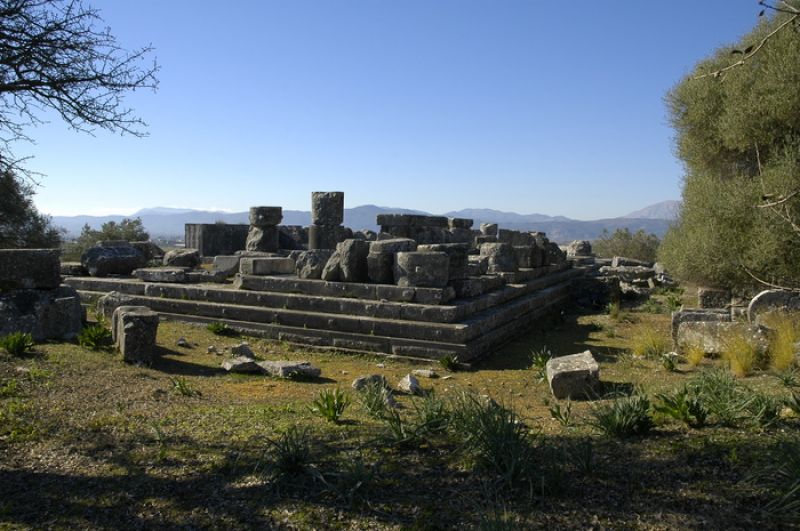 Ιστορική-Αρχαιολογική Εταιρία: να αξιοποιηθεί και ο χώρος του Στρατείου Διός