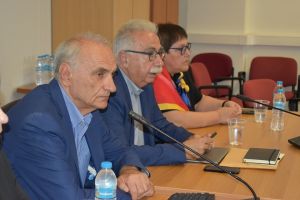Παρουσία του υπουργού Παιδείας στο Αγρίνιο η Πρύτανης προανήγγειλε τη μεταφορά στην Πάτρα του ΔΠΦΠ