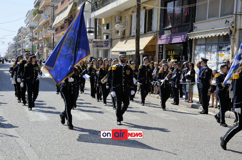 Bίντεο-φωτό από την Παρέλαση στο Μεσολόγγι