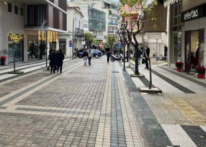 «Μουδιασμένη» η αγορά στο Αγρίνιο: Συγκρατημένες οι προσδοκίες για την πασχαλινή περίοδο