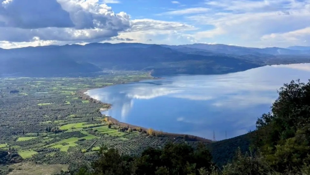 Η ΟΡΕΙΝΗ ΤΡΙΧΩΝΙΔΑ στο επίκεντρο το 2026