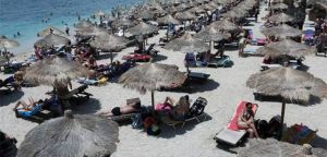 Κορονοϊός: Αυτά είναι τα μέτρα που θα ισχύουν στις παραλίες μέχρι τέλη Ιουλίου – Τι ανακοινώθηκε