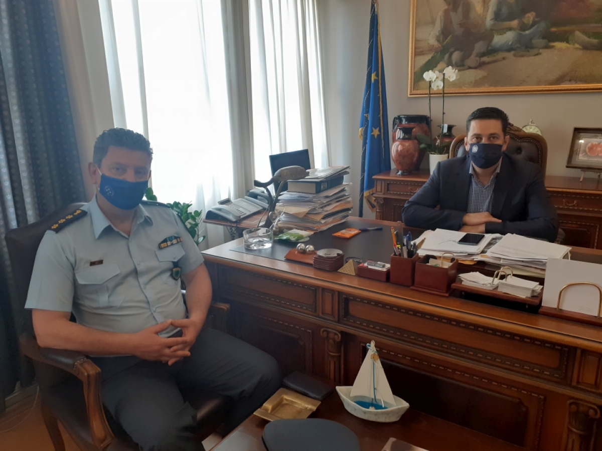 Συνάντηση του Δημάρχου Αγρινίου με τον Αστυνομικό Διευθυντή  Ακαρνανίας για τα μέτρα αποφυγής και περιορισμού της διάδοσης του κορωνοϊού