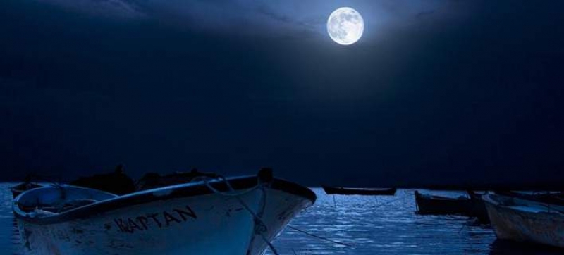 Blue Moon: Τι είναι το μπλε φεγγάρι που θα κατακλύσει τον ουρανό την Παρασκευή
