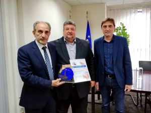 Στον Κρατικό Αερολιμένα Αράξου παραδόθηκε το βραβείο Best Partner Greece