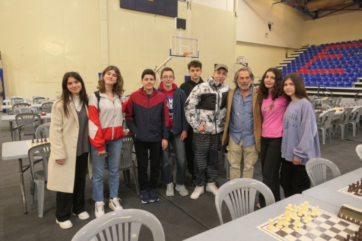 Σκακιστικές διακρίσεις για τη Ναύπακτο με έξι μαθητικά μετάλλια