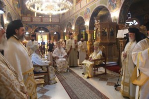 Η Ναύπακτος τίμησε τους αγίους Μητροπολίτες της