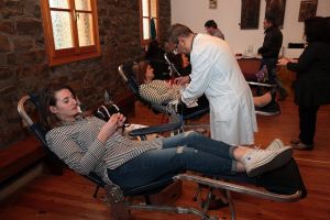 Με συμμετοχή η εθελοντική αιμοδοσία στο Ελαιόφυτο (φωτο)