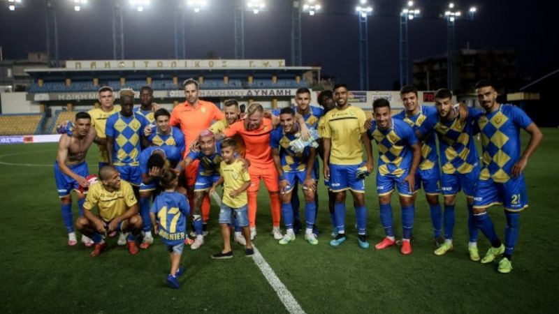 Παναιτωλικός: Η αναμνηστική φωτό των «κυανοκίτρινων»