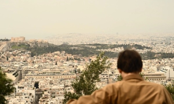 Καιρός - Παρασκευή: Καλοκαιρινό το σκηνικό, θα διαρκέσει μέχρι το Σαββατοκύριακο - Ηλιοφάνεια και σκόνη