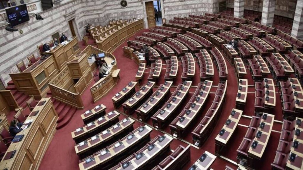 Οι φορολογικές ελαφρύνσεις και τα μέτρα στήριξης που έρχονται στη Βουλή -Τι περιλαμβάνει το πακέτο του ΥΠΟΙΚ