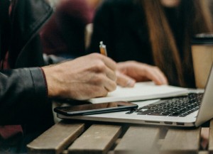 Νέα προγράμματα κατάρτισης ανέργων για τη νέα δράση της ΔΥΠΑ