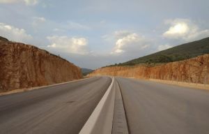 Κυκλοφοριακές ρυθμίσεις στο ρεύμα προς Λευκάδα για έργα του Άκτιο-Αμβρακία