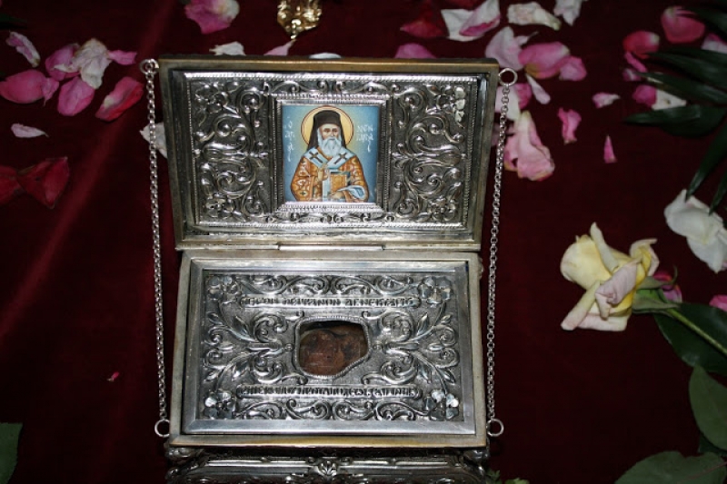 Yποδοχή αποτμήματος Ιερού Λειψάνου του Αγίου Νεκταρίου στην Πάλαιρο