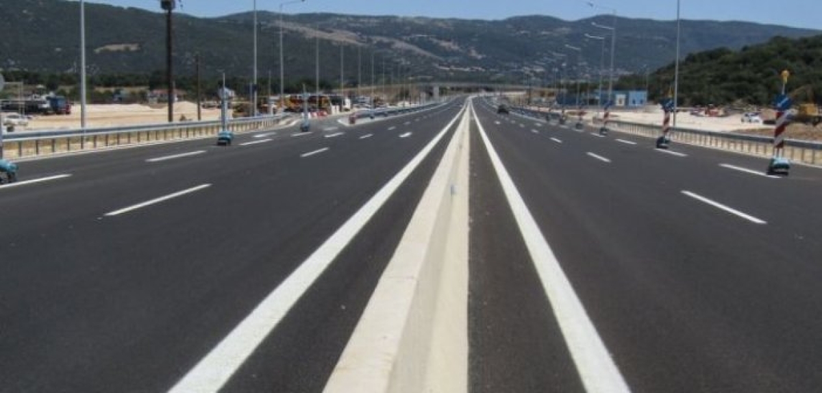 Ιόνια Οδός – Κόμβος Μεσολογγίου: Το πρώτο οδικό έργο στην Ελλάδα που παράγει ενέργεια ΑΠΕ