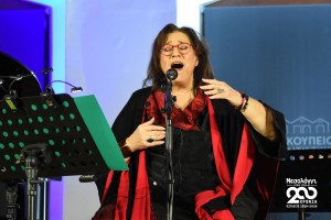 Το Μεσολόγγι Υποκλίνεται στη φωνή της Μαρίας Φαραντούρη