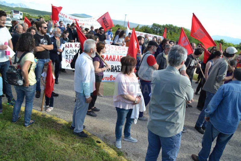 Aντιπολεμική κινητοποίηση σε Άκτιο και Πρέβεζα (video – φωτο)