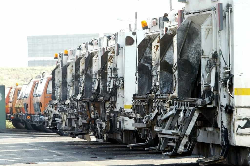 Νέος νόμος για την διαχείριση αποβλήτων - Η συγχώνευση των ΦΟΣΔΑ και το &quot;τέλος ταφής&quot;