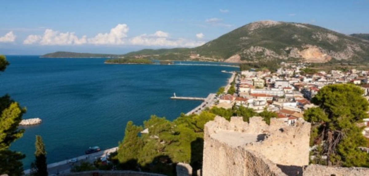 Βόνιτσα: Ανέμελες βουτιές στον Αμβρακικό, σε μια ήσυχη κωμόπολη της Αιτωλοακαρνανίας (www.travel.gr)