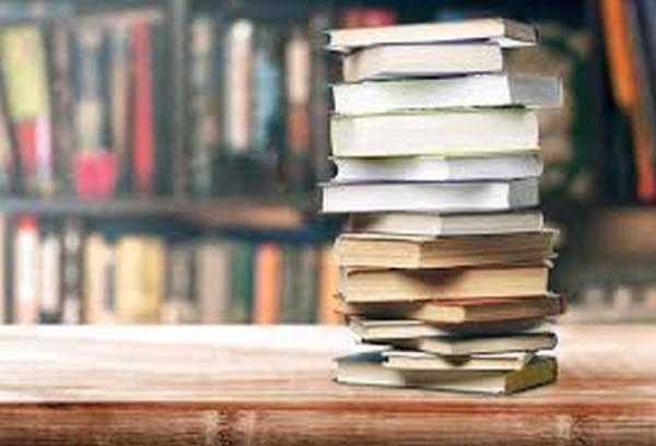 Βιβλιοπαραγωγή: Πάνω από 11.000 τίτλοι – Τι διαβάζουν οι Έλληνες