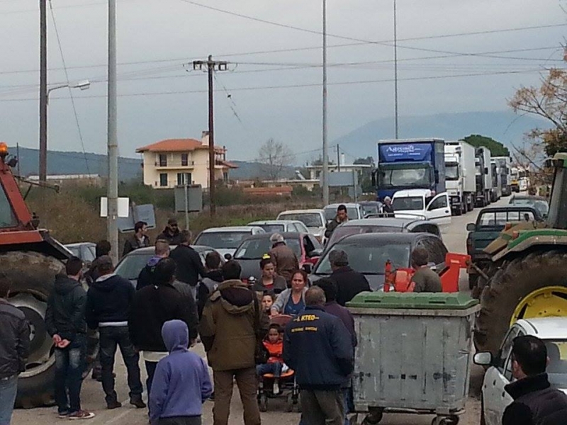 Οι ώρες της Τετάρτης που κλείνουν οι δρόμοι στα αγροτικά μπλόκα