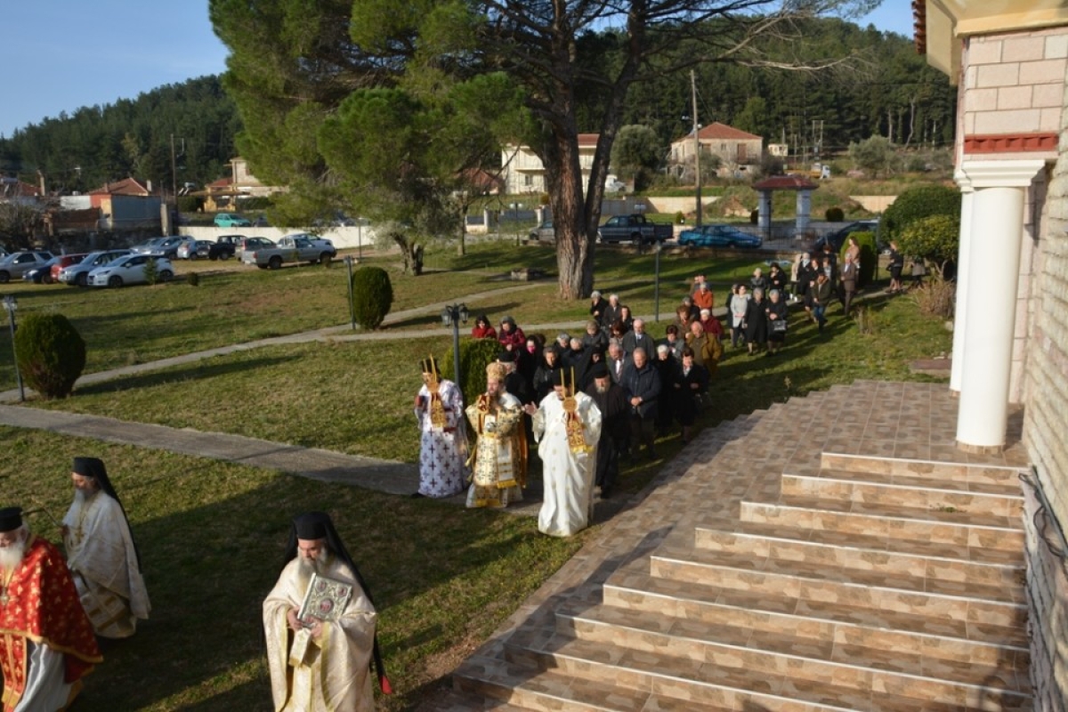 Εγκαίνια Ιερού Ναού  από τον Μητροπολίτη Αιτωλίας και Ακαρνανίας