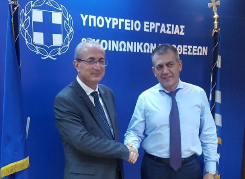 Συνάντηση Κωνσταντάρα – Βρούτση – Στο επίκεντρο το πρόγραμμα Κοινωφελούς Απασχόλησης στους ορεινούς δήμους