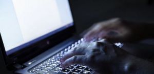 “Καμπανάκι” από την Δίωξη Ηλεκτρονικού Εγκλήματος για διαδικτυακές απάτες εξαιτίας του κορωνοϊού