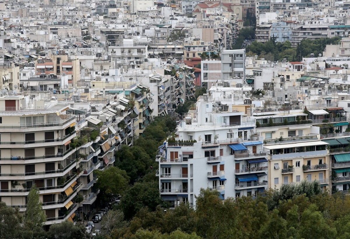 Παρατείνεται η αναστολή των πλειστηριασμών - Προστατεύονται οι πληγέντες από COVID-19