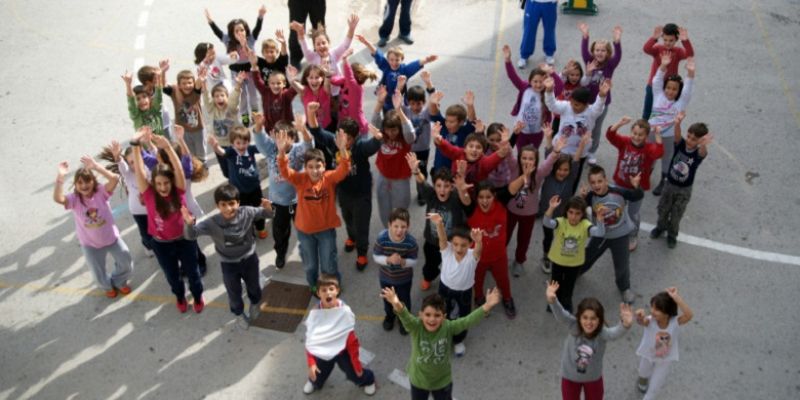 Μέτρα – «ασπίδα» για το bullying στα σχολεία ετοιμάζει το υπουργείο Παιδείας