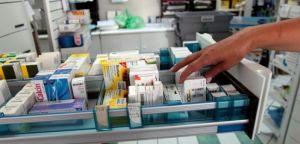 «Στα κάγκελα» οι φαρμακοποιοί για τις καθυστερήσεις πληρωμών από τον ΕΟΠΥΥ