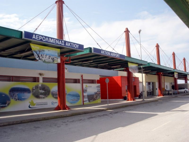 Ο Νεκτάριος Φαρμάκης υπενθυμίζει στο υπουργείο ότι το αεροδρόμιο Ακτίου ανήκει στην Αιτωλοακαρνανία