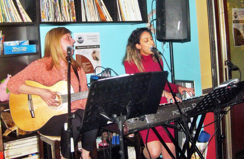 Μια επιτυχημένη μουσικο-ποιητική βραδιά στο Αγρίνιο από τη Βιβλιοθήκη Σπάρτου
