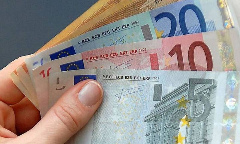 Επίδομα 534 ευρώ: Σήμερα η πληρωμή 76.508 δικαιούχων