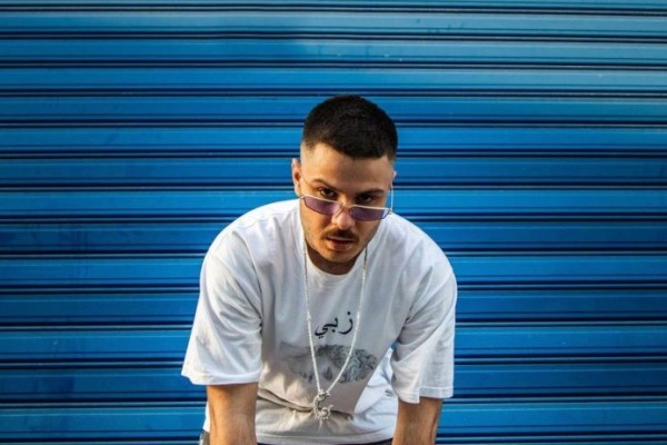 Πότε θα τραγουδήσει ο Saske στο Αγρίνιο, πότε θα ανάψει το δένδρο