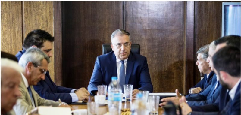 Προγραμματικές δηλώσεις: «Τέλος» της απλής αναλογικής στους Δήμους και τις Περιφέρειες – Στους ΟΤΑ ο ΕΝΦΙΑ