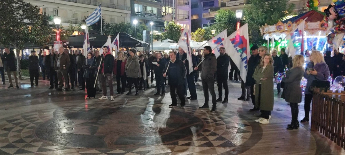 Συλλαλητήριο από το Εργατικό Κέντρο Αγρινίου ενάντια στον προϋπολογισμό (εικόνες)