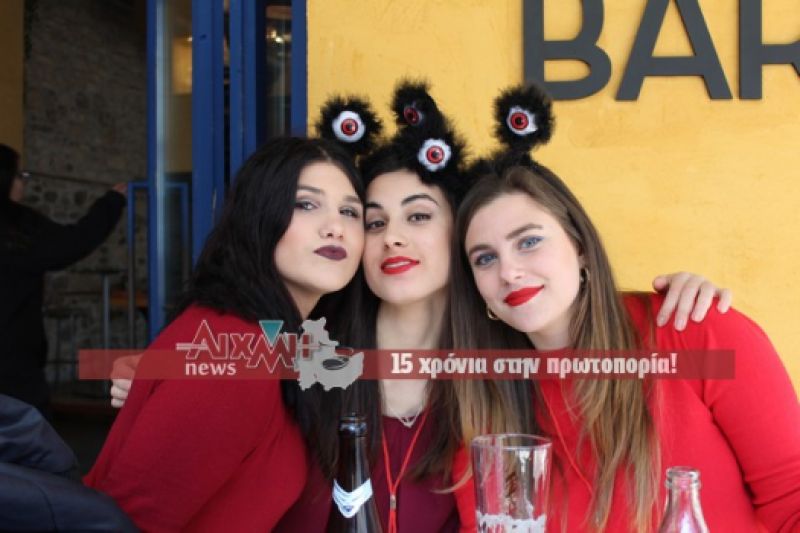Μύρισε τσίκνα το Μεσολόγγι (φωτο)