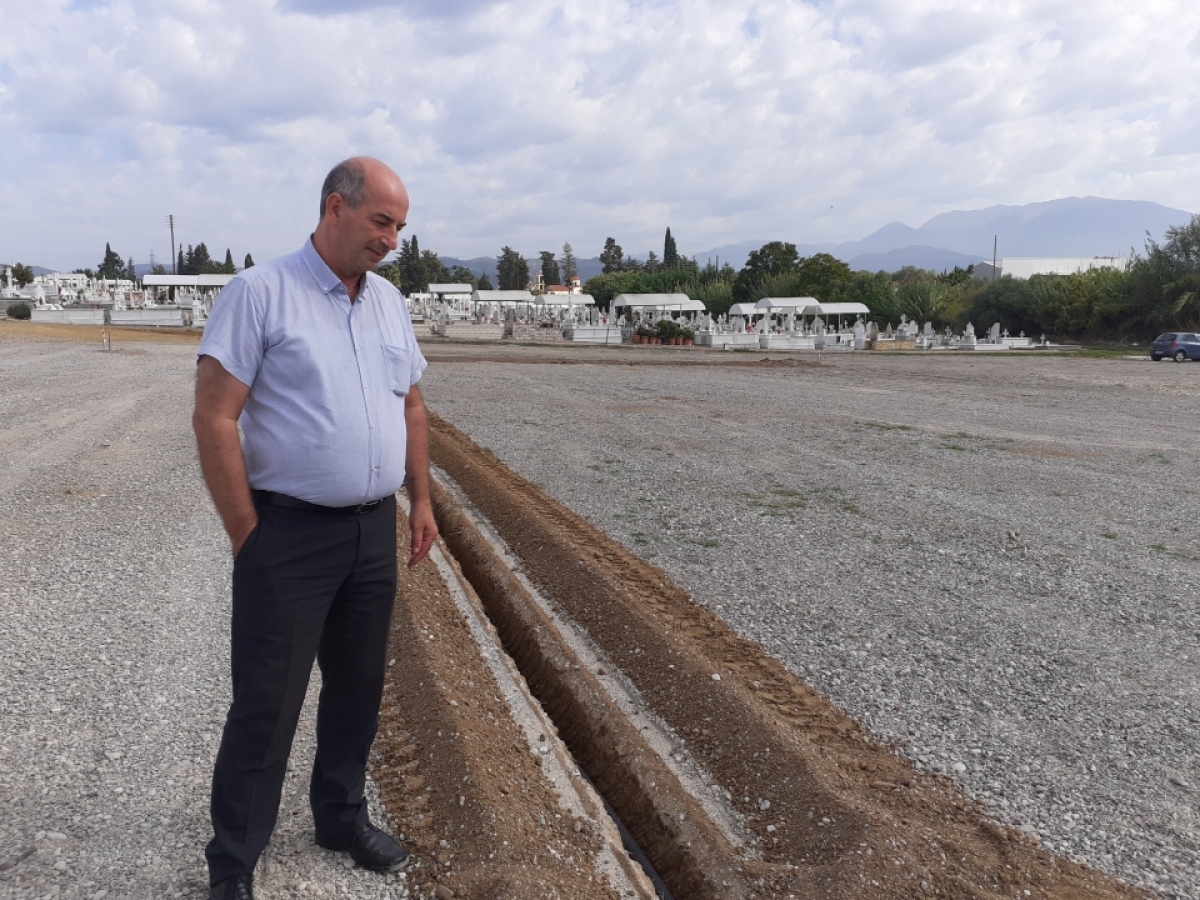 Στην τελική ευθεία βρίσκεται το έργο της διαμόρφωσης του Κοιμητηρίου Αγρινίου με τη δημιουργία νέων διαδρόμων και περίπου 700 νέων θέσεων ταφής.