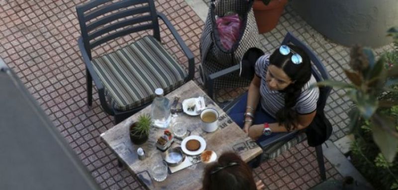 Κορωνοϊός: Τι κλείνει τι μένει ανοικτό