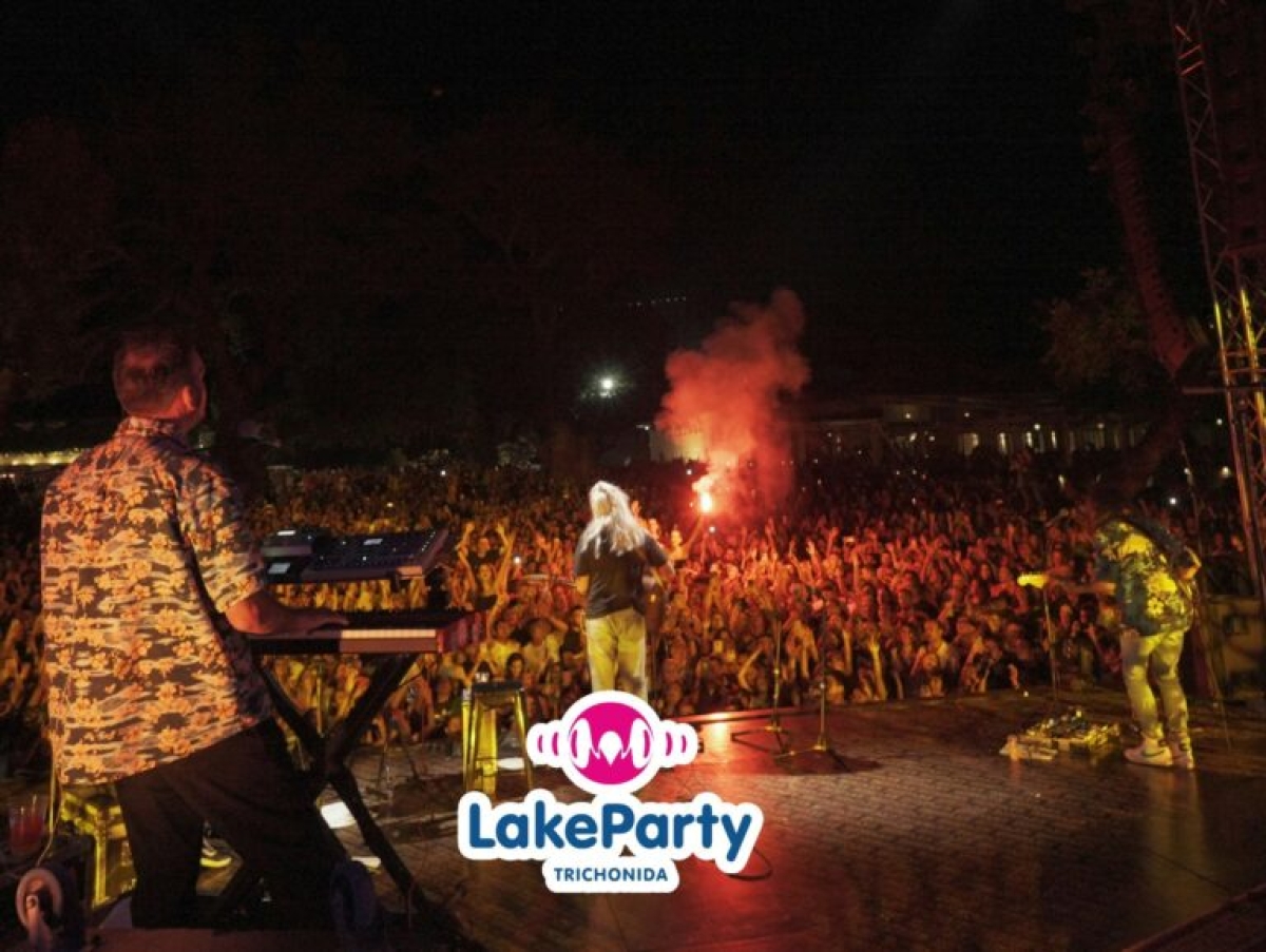 Το Lake Party επέστρεψε δριμύτερο: Χιλιάδες κόσμου στον Χαρούλη (φωτο-βίντεο)