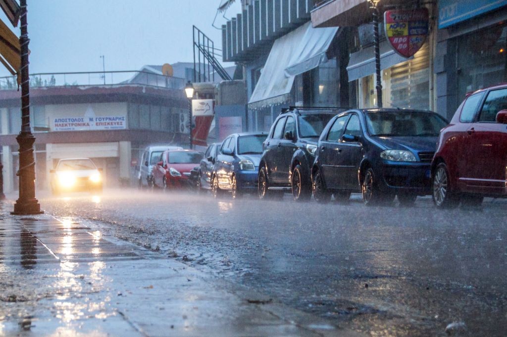 Στο Αγρίνιο έπεσε ο μεγαλύτερος όγκος νερού (44 χιλιοστά) σήμερα