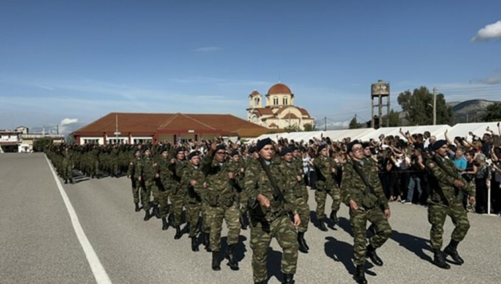 Μεσολόγγι: Όρκο στην πατρίδα έδωσαν 485 νεοσύλλεκτοι οπλίτες στο 2/39 Σύνταγμα Ευζώνων (φωτο)