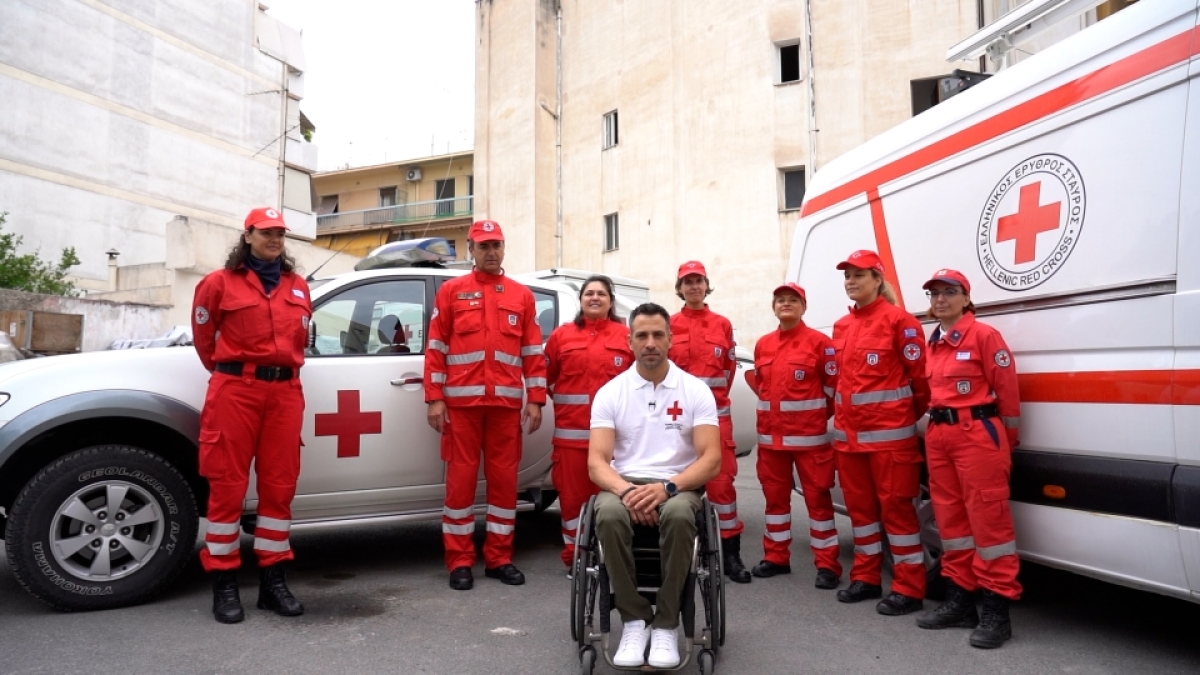 O Παραολυμπιονίκης, Πάνος Τριανταφύλλου, στο πλευρό του Ελληνικού Ερυθρού Σταυρού για την προσέλκυση νέων εθελοντών