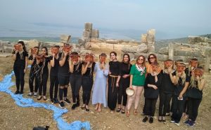 Οι μαθήτριες του Γυμνασίου Αιτωλικού ανέβασαν Ευριπίδη στο αρχαίο θέατρο Πλευρώνας!
