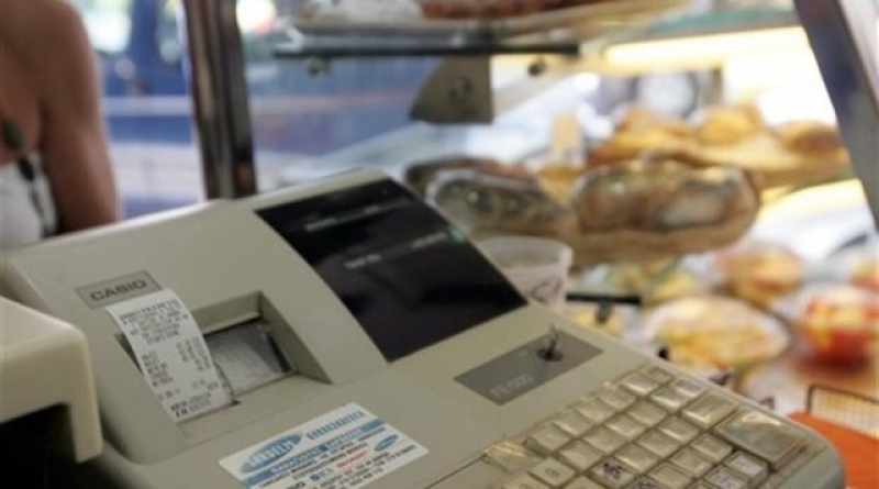 Το σχέδιο για τις αποδείξεις: Μέχρι και το 40% του εισοδήματος θα ζητάει η εφορία