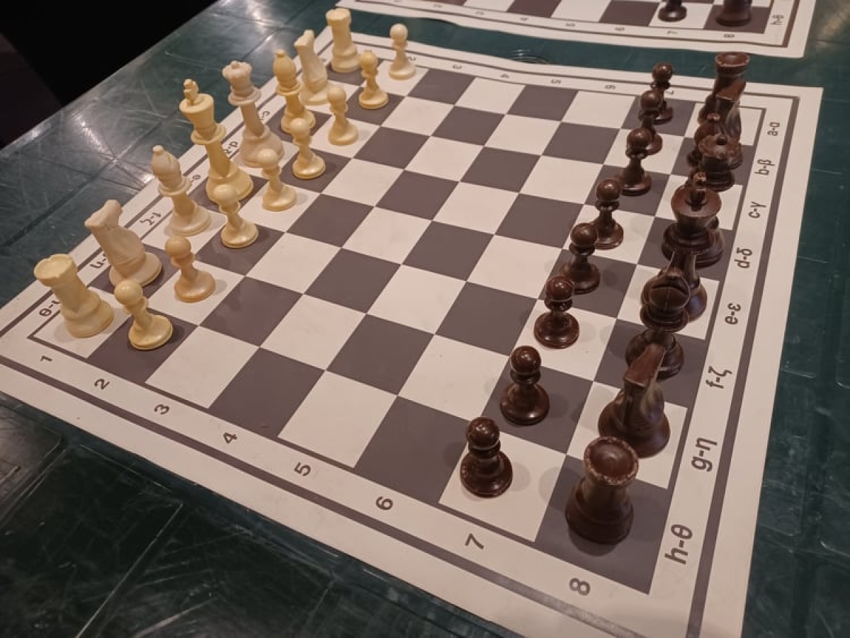 11ο Σχολικό Πρωτάθλημα από τη ΓΕΑ: «Αγκαλιάζουν» το σκάκι οι μαθητές στο Αγρίνιο
