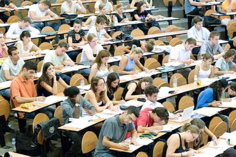 ΠΔΕ: Ενημέρωση φοιτητών για τα σεξουαλικά μεταδιδόμενα νοσήματα