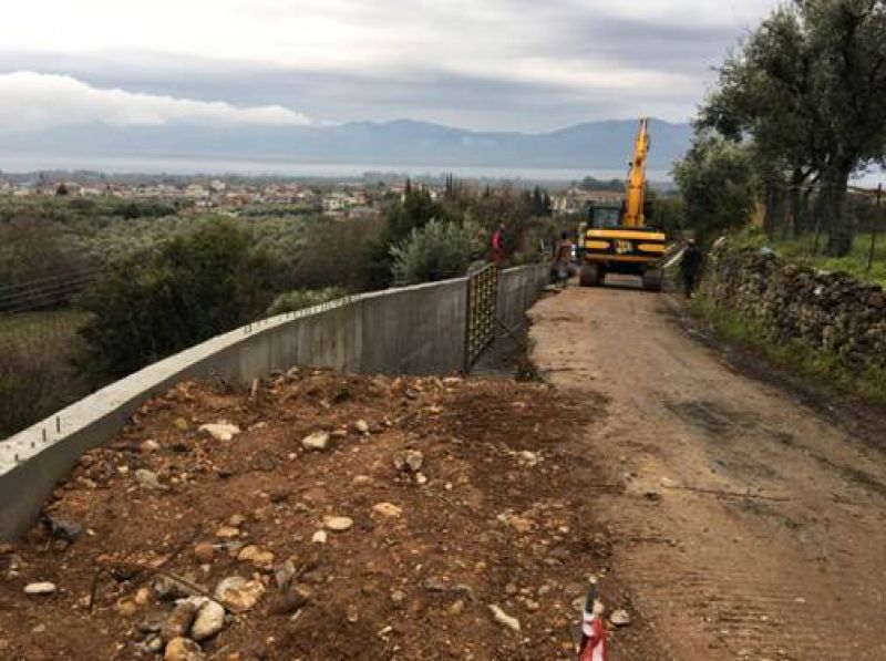 Κατασκευή τοιχίου στήριξης στον Βλοχό απο τον Δήμο Αγρινίου