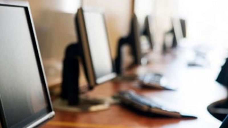Το Δημοτικό Σχολείο Γραμματικούς ευχαριστεί για τη δωρεά ηλεκτρονικών υπολογιστών
